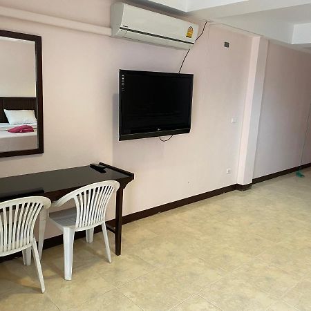 Orient House Hostel Pattaya Εξωτερικό φωτογραφία