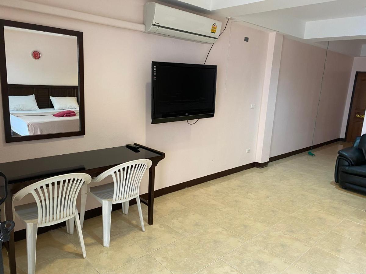 Orient House Hostel Pattaya Εξωτερικό φωτογραφία