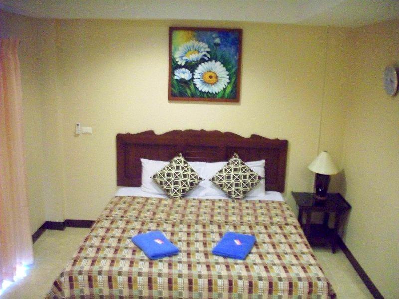Orient House Hostel Pattaya Εξωτερικό φωτογραφία