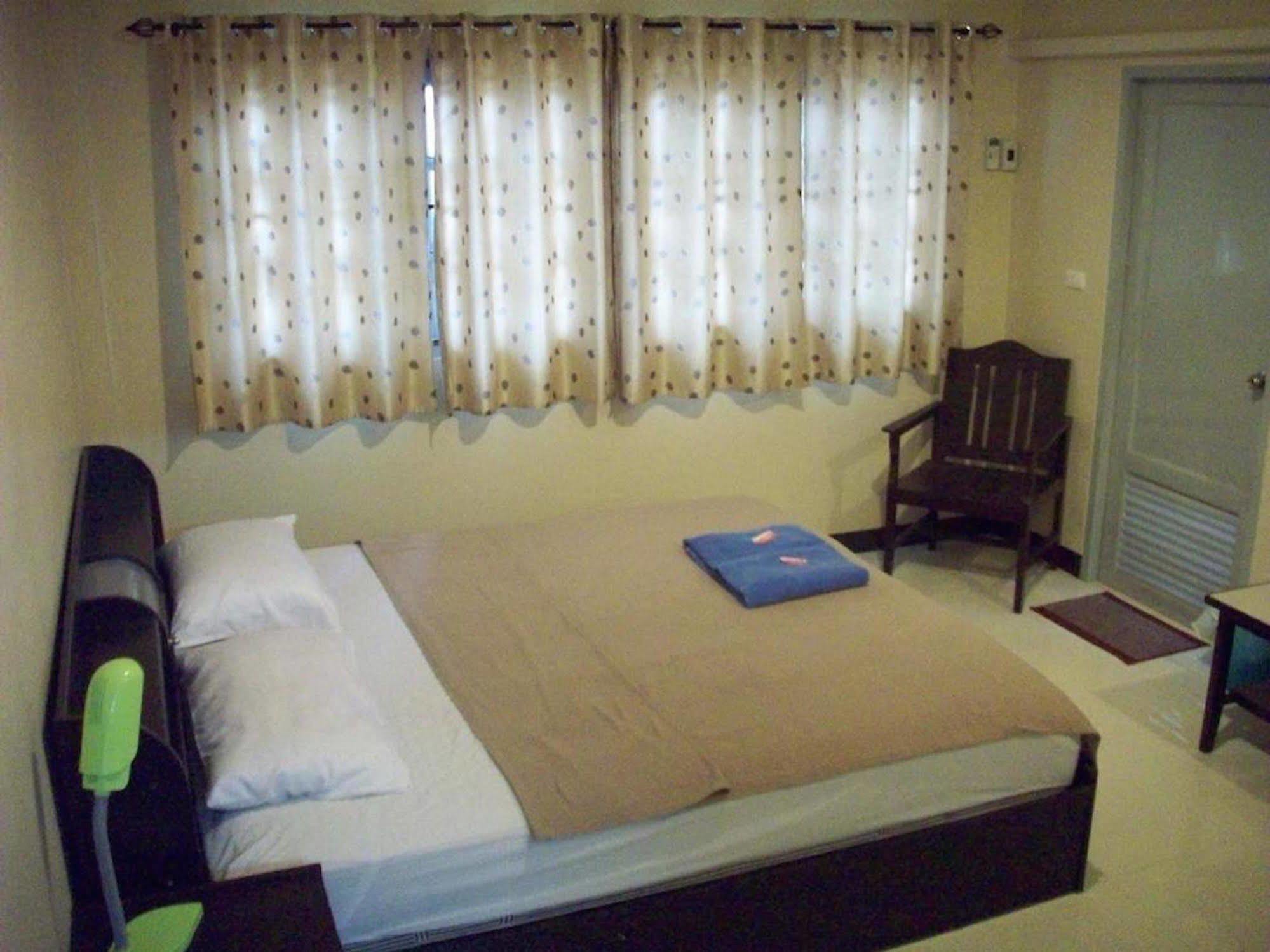Orient House Hostel Pattaya Εξωτερικό φωτογραφία